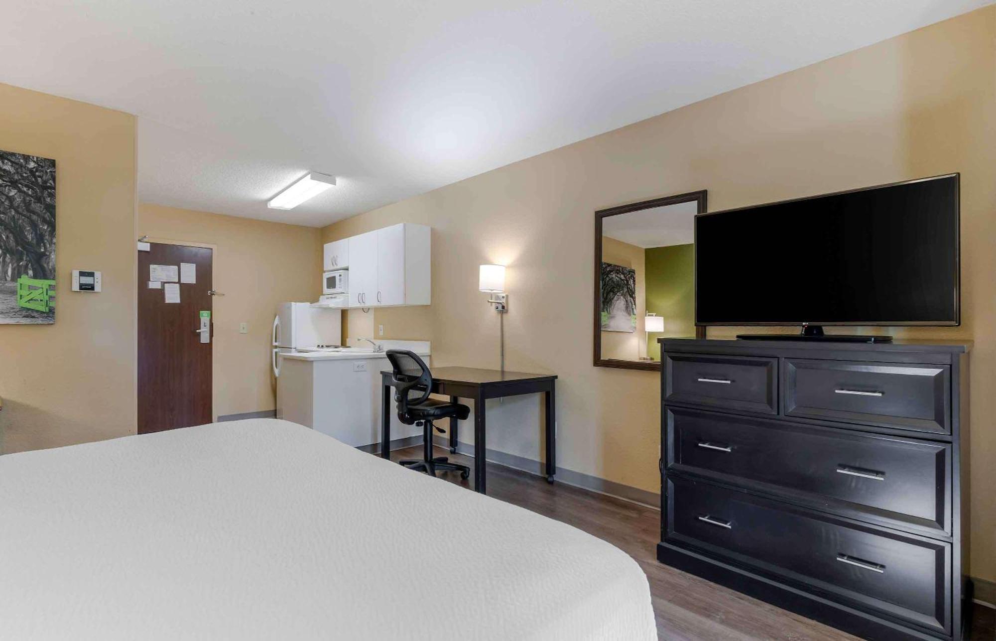Extended Stay America Suites - Greensboro - Airport Exterior foto